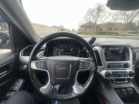 Used 2020 GMC Yukon SLE w/ Convenience Package image 10