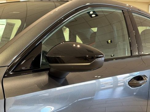 New 2026 Audi RS 3 image 5