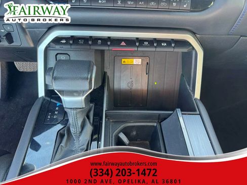 Used 2022 Toyota Tundra Platinum w/ Advanced Package image 23