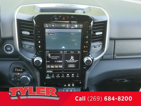 New 2026 RAM 1500 4x4 Crew Cab image 47