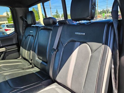 Used 2019 Ford F150 Platinum w/ Equipment Group 701A Luxury AWD/4WD image 14