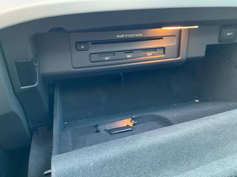 Used 2017 Audi A4 2.0T Premium Plus w/ Premium Plus Package image 31