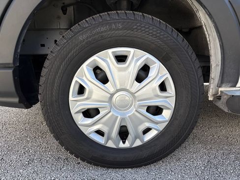 Certified 2025 Ford Transit 250 Low Roof w/ Exterior Upgrade Package RWD image 15
