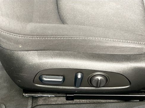 Used 2023 Chevrolet Malibu LT image 15