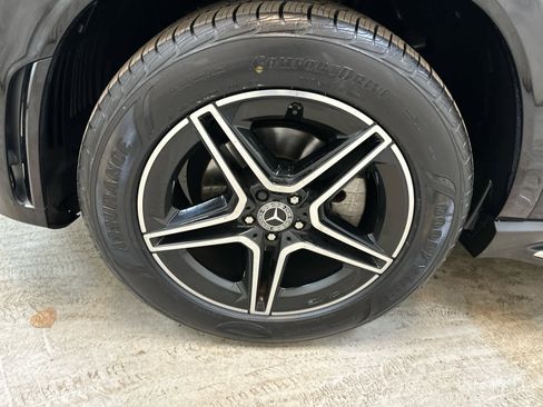 Used 2021 Mercedes-Benz GLE 350 4MATIC image 12