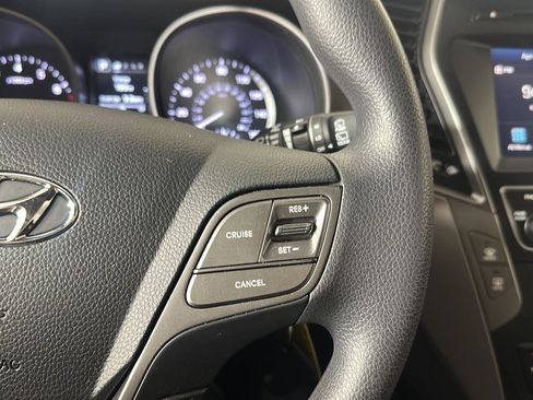Used 2017 Hyundai Santa Fe Sport AWD/4WD image 9