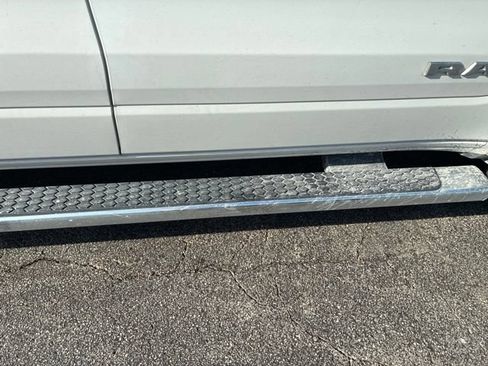 Used 2021 RAM 1500 Laramie AWD/4WD image 14