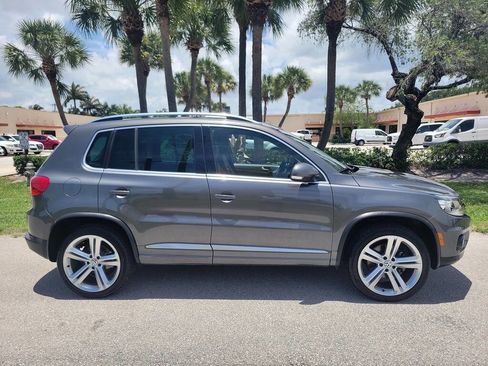 Used 2014 Volkswagen Tiguan R-Line image 6