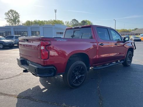 Used 2022 Chevrolet Silverado 1500 LT Trail Boss w/ Convenience Package II AWD/4WD image 3