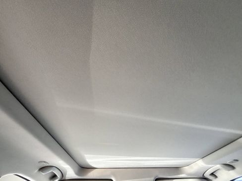 Used 2022 Nissan Rogue SV w/ SV Premium Package image 14