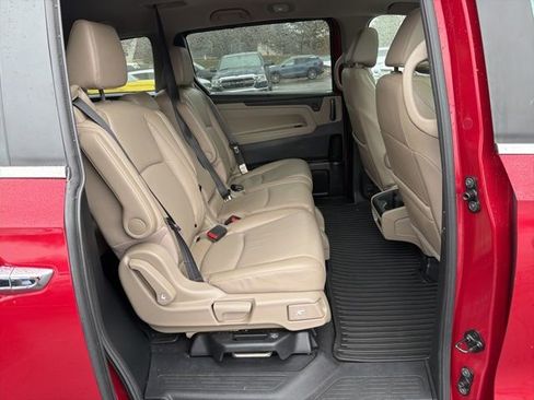 Used 2024 Honda Odyssey EX-L image 24