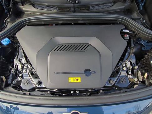 New 2025 MINI Cooper Countryman SE w/ Comfort Package Max image 17