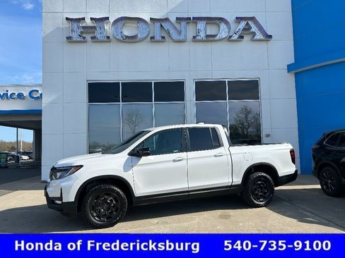 Used 2026 Honda Ridgeline TrailSport image 1