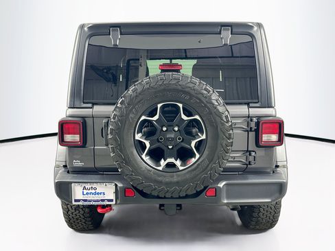 Used 2023 Jeep Wrangler Unlimited Rubicon w/ Cold Weather Group AWD/4WD image 6