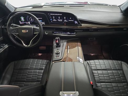 Used 2023 Cadillac Escalade Sport Platinum w/ LPO, ONYX Package AWD/4WD image 12
