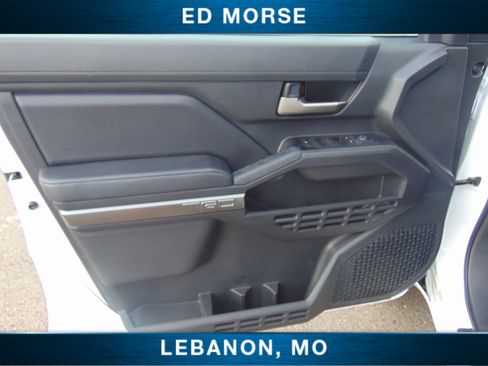 Used 2025 Toyota Tacoma Limited image 17