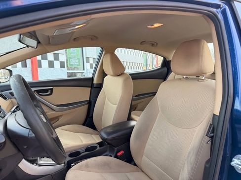 Used 2013 Hyundai Elantra GLS FWD image 11