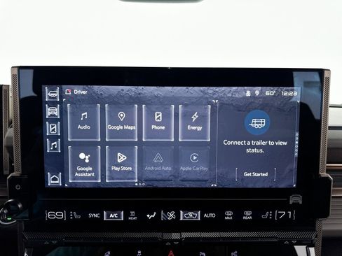 Used 2025 GMC Hummer EV 2X image 25