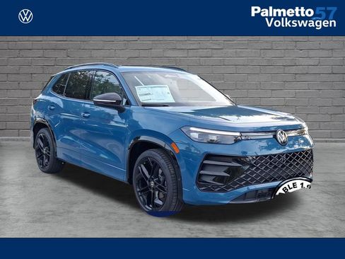 New 2026 Volkswagen Tiguan SE R-Line FWD image 1