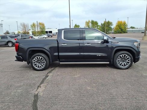 Used 2023 GMC Sierra 1500 Denali Ultimate image 18
