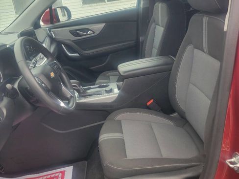 Used 2023 Chevrolet Blazer LT image 10