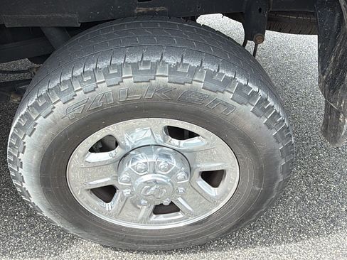 Used 2019 RAM 2500 Big Horn AWD/4WD image 12