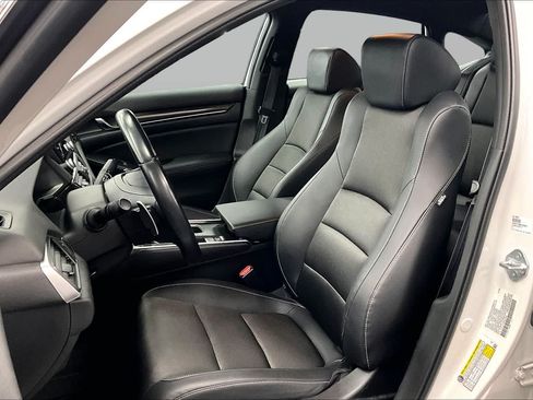 Used 2022 Honda Accord Sport image 8