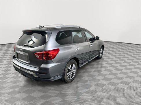 Used 2020 Nissan Pathfinder S image 8