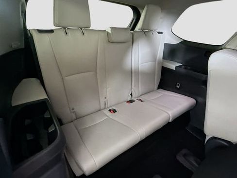 Certified 2024 Toyota Grand Highlander XLE image 32