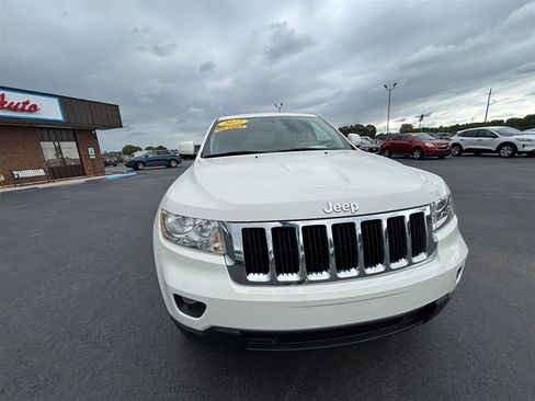 Used 2012 Jeep Grand Cherokee Laredo RWD image 11