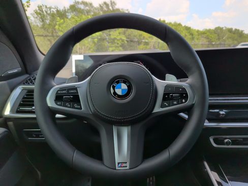 New 2027 BMW X7 xDrive40i w/ Executive Package AWD/4WD image 22