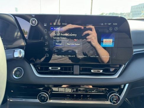 Certified 2025 Chevrolet Equinox LT w/ Safety and Technology Package image 14