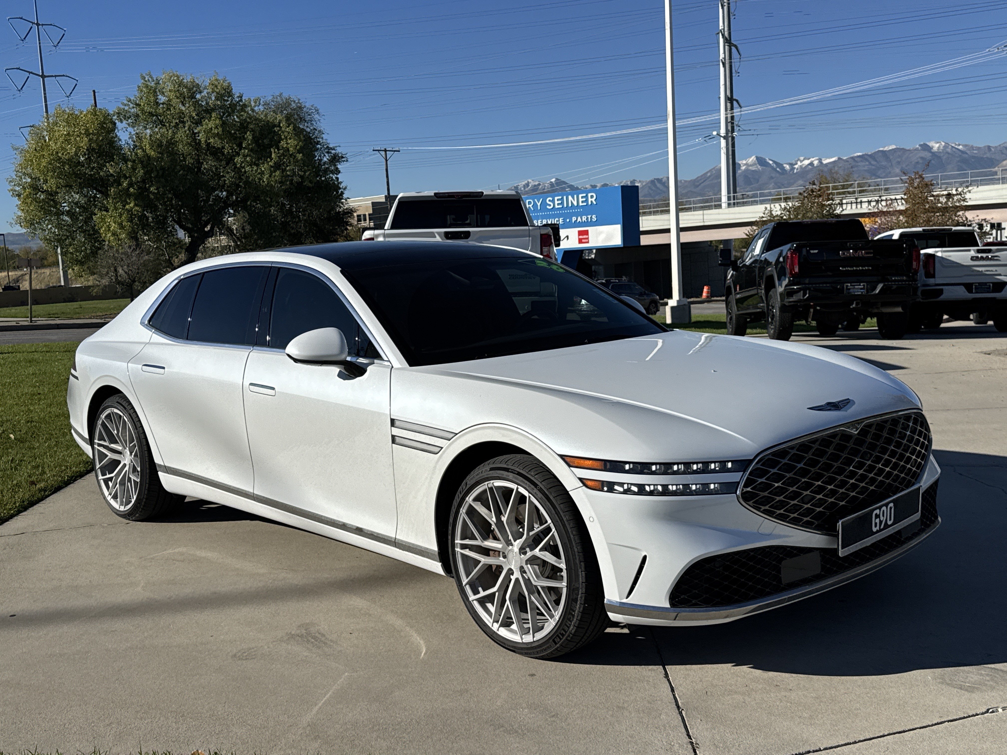 Used 2026 Genesis G90 3.5T AWD/4WD image 7
