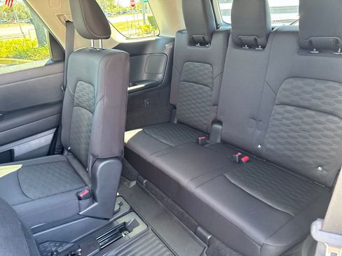 Certified 2024 Nissan Pathfinder S image 22