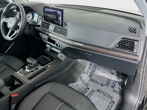 Certified 2023 Audi Q5 2.0T Premium w/ Convenience Package AWD/4WD image 27