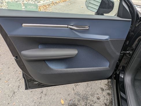 New 2026 Volvo EX30 Plus image 11