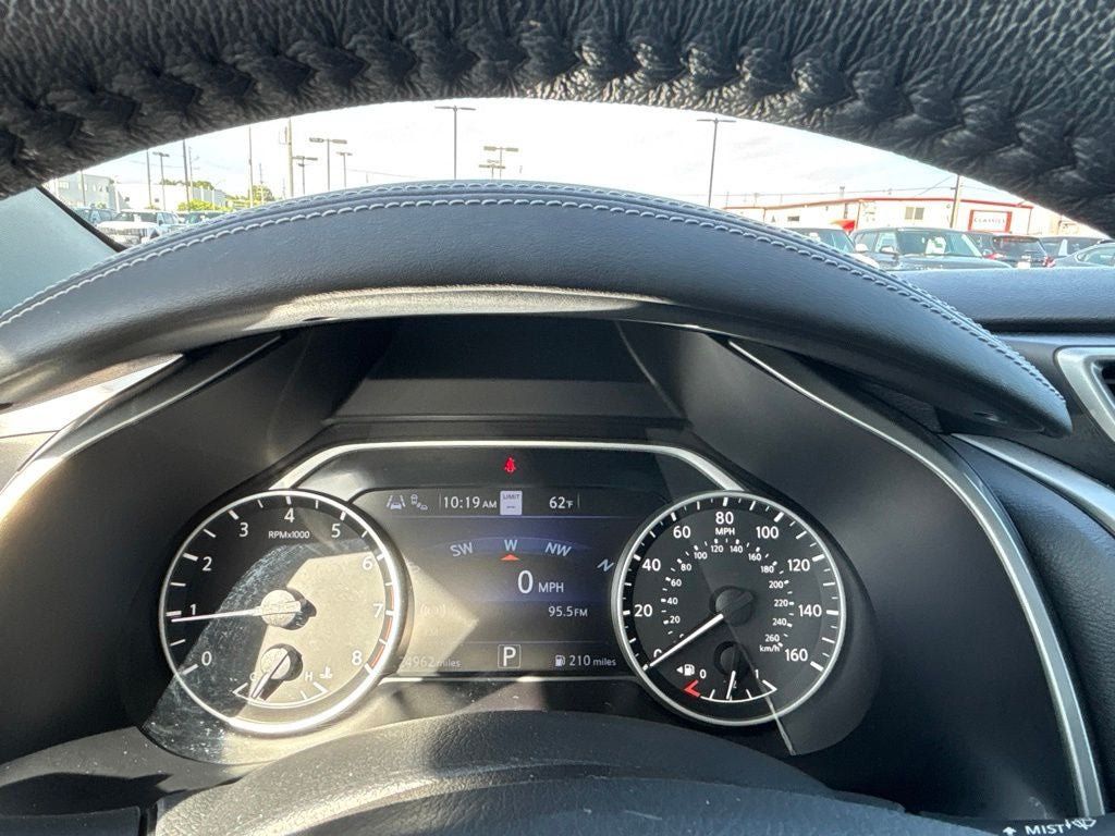 Used 2024 Nissan Murano SL AWD/4WD image 18