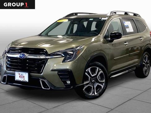Certified 2025 Subaru Ascent Touring AWD/4WD image 1