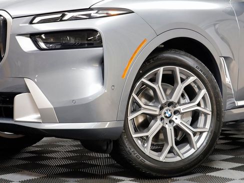 New 2026 BMW X7 xDrive40i w/ Executive Package AWD/4WD image 3