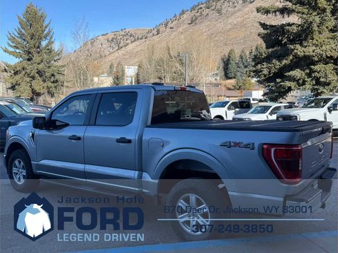 Used 2022 Ford F150 XLT image 11