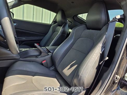 Used 2023 Nissan Z w/ Floor Mat Package (L93) RWD image 8