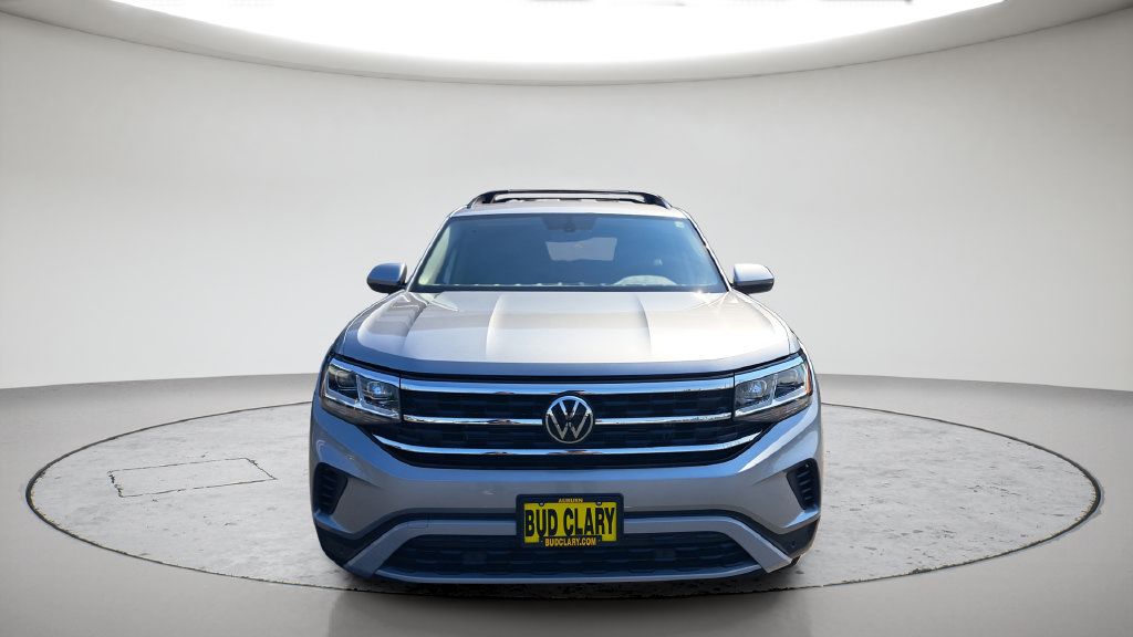 Used 2023 Volkswagen Atlas SE AWD/4WD image 2