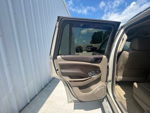 Used 2016 Chevrolet Tahoe LT RWD image 15