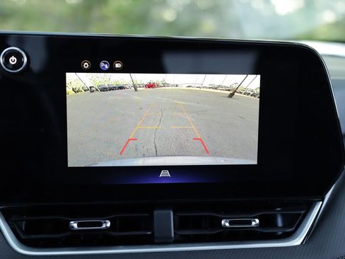 Used 2025 Chevrolet Equinox LT image 16