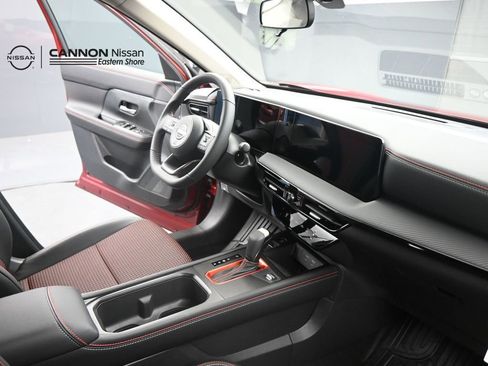 New 2026 Nissan Kicks SR FWD image 21