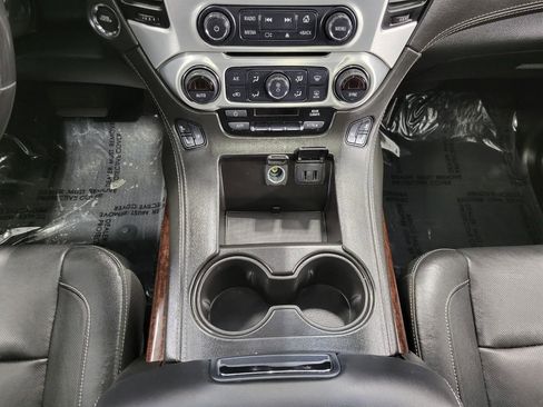 Used 2020 GMC Yukon XL SLT w/ Open Road Package image 17