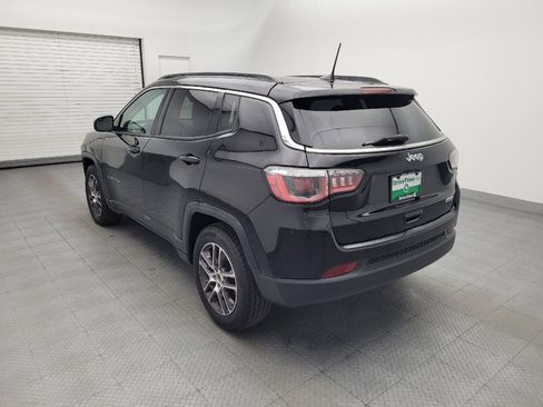 Used 2020 Jeep Compass Latitude FWD image 5