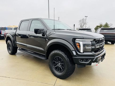 Used 2024 Ford F150 Raptor image 2