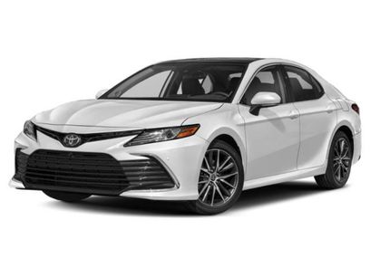 Used 2023 Toyota Camry XLE w/ Navigation Package