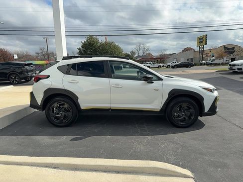 Used 2024 Subaru Crosstrek 2.5i Sport image 8